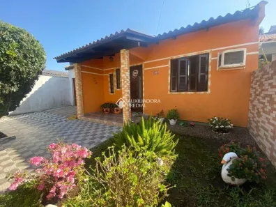 Casa com 2 Quartos à venda, 43m² no Jardim dos Lagos, Guaíba