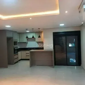 Sobrado com 3 Quartos à venda, 201m² no Tingui, Curitiba