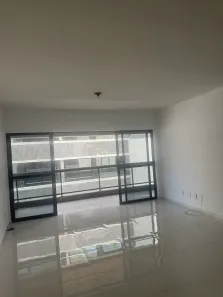 Apartamento com 3 Quartos para alugar, 135m² no Ponta Verde, Maceió