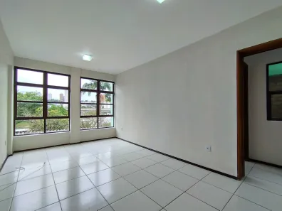Apartamento com 2 Quartos para alugar, 65m² no Rio Branco, Novo Hamburgo