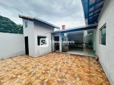 Casa com 3 Quartos à venda, 140m² no Segismundo Pereira, Uberlândia