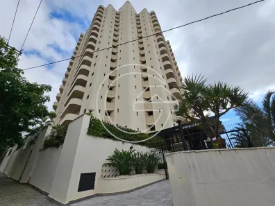 Apartamento com 3 Quartos para alugar, 10m² no Centro, Marília
