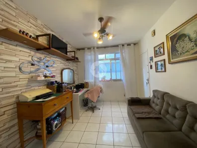 Apartamento com 2 Quartos à venda, 65m² no Gonzaga, Santos
