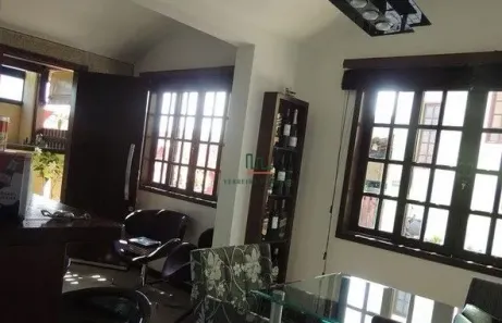 Casa com 3 Quartos à venda, 150m² no Sapê, Niterói