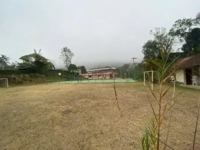 Lote/Terreno à venda, 881m² no Quebra Frascos, Teresópolis
