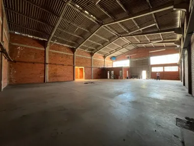 Galpão/Depósito/Armazém para venda ou aluguel, 480m² no Ouro Branco, Novo Hamburgo