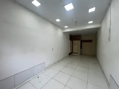 Ponto Comercial para alugar, 20m² no Cajazeiras X, Salvador