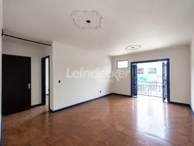 Apartamento com 4 Quartos para alugar, 170m² no São Geraldo, Porto Alegre