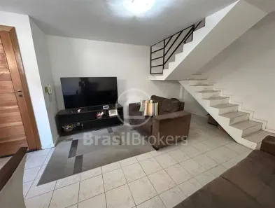Casa de Condomínio com 2 Quartos à venda, 79m² no Cavalcanti, Rio de Janeiro