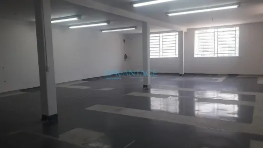 Sala Comercial para alugar, 210m² no Lapa, São Paulo