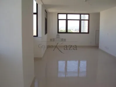 Sala Comercial à venda, 47m² no Centro, São José dos Campos