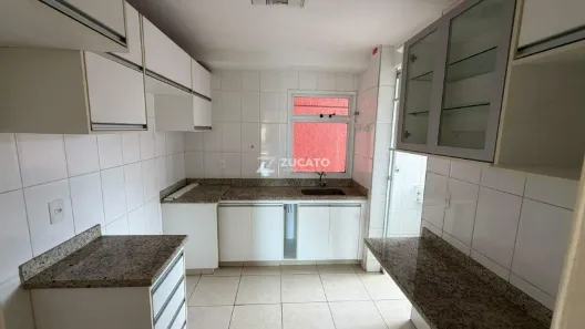 Apartamento com 3 Quartos para alugar, 100m² no São Benedito, Uberaba