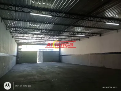 Galpão/Depósito/Armazém com 1 Quarto para alugar, 378m² no Jardim Bom Clima, Guarulhos