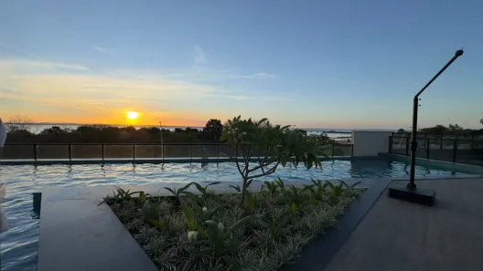 Apartamento com 3 Quartos para alugar, 113m² no Graciosa - Orla 14, Palmas