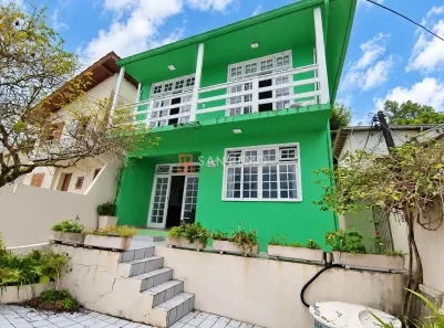 Casa com 4 Quartos para alugar, 145m² no Saco dos Limões, Florianópolis