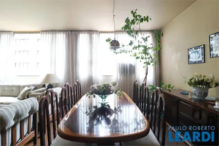 Apartamento com 3 Quartos à venda, 198m² no Jardim Paulista, São Paulo