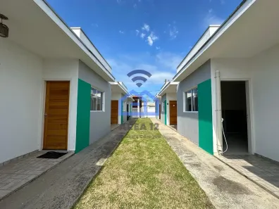 Casa de Condomínio com 2 Quartos à venda, 52m² no Balneário Mar Azul, Caraguatatuba