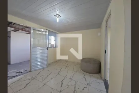 Casa com 1 Quarto para alugar, 50m² no Parque Continental IV, Guarulhos