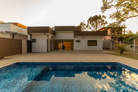 Casa com 3 Quartos à venda, 234m² no Itapema, Guararema