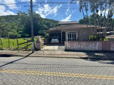 Casa com 3 Quartos à venda, 279m² no , Santo Amaro da Imperatriz