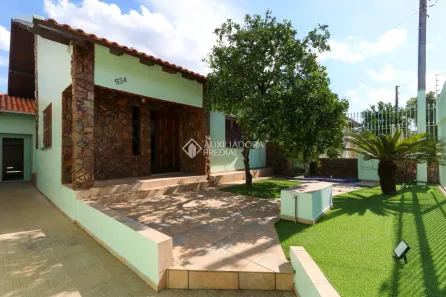 Casa com 2 Quartos à venda, 180m² no Fátima, Canoas