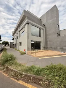 Prédio Comercial para alugar, 745m² no Parque Celeste, São José do Rio Preto