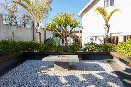 Casa de Condomínio com 2 Quartos à venda, 78m² no Morro das Pedras, Florianópolis