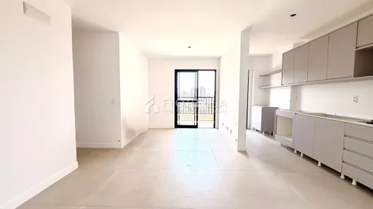 Apartamento com 2 Quartos para alugar, 70m² no Roçado, São José