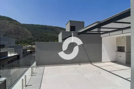 Casa de Condomínio com 4 Quartos à venda, 188m² no Itaipu, Niterói