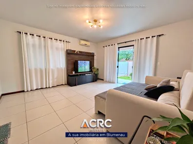 Casa com 4 Quartos à venda, 226m² no Água Verde, Blumenau