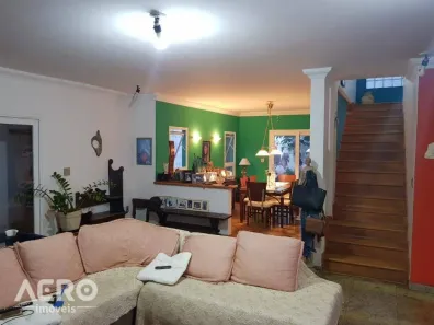 Sobrado com 4 Quartos à venda, 350m² no Jardim América, Bauru