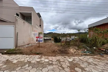 Lote/Terreno à venda, 200m² no Guaçuí, Guaçuí