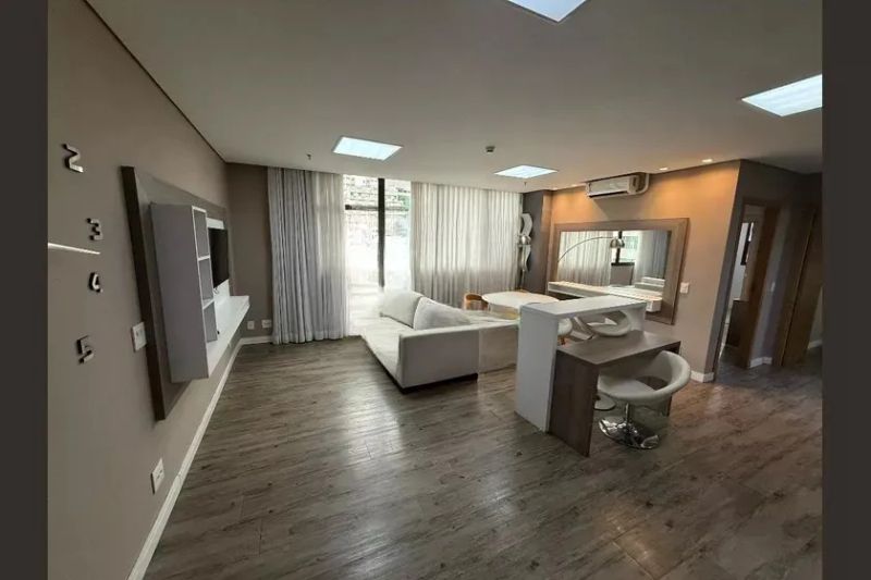 Apartamento com 2 quartos — Coração de Jesus, Belo Horizonte
