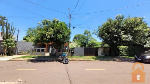 Lote/Terreno à venda, 490m² no Jardim Residencial Araucária, Campo Mourão