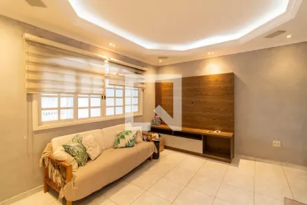Casa com 3 Quartos à venda, 250m² no Vila das Palmeiras, Guarulhos