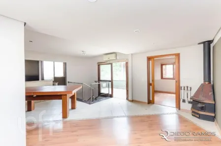 Apartamento com 3 Quartos à venda, 143m² no Mont Serrat, Porto Alegre