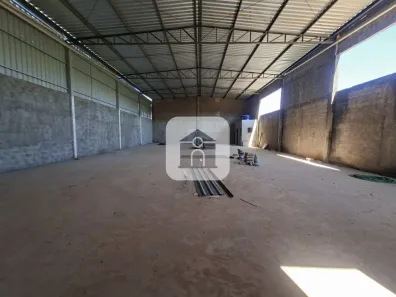 Galpão/Depósito/Armazém para alugar, 360m² no Presidente Roosevelt, Uberlândia