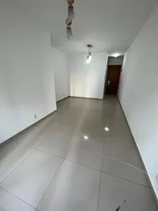 Apartamento com 1 Quarto para alugar, 25m² no Vila Granada, São Paulo