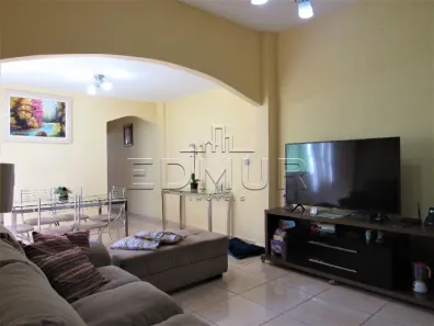Casa com 2 Quartos à venda, 160m² no Vila Linda, Santo André