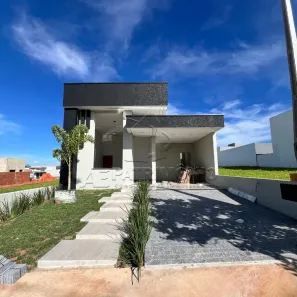 Casa de Condomínio com 3 Quartos à venda, 200m² no Vila Nova Sorocaba, Sorocaba