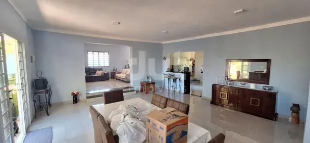 Fazenda/Sítio com 5 Quartos à venda, 420m² no Jardim Amanda II, Hortolândia