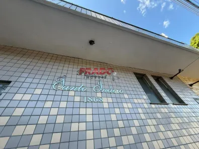 Apartamento com 2 Quartos para alugar, 44m² no Zona 09, Maringá