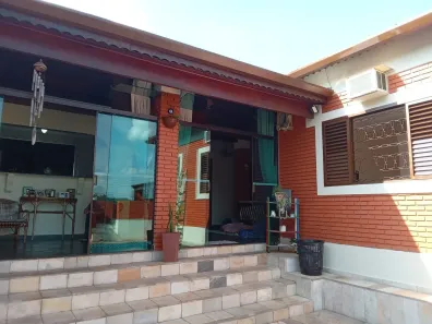 Casa com 3 Quartos à venda, 128m² no Jardim Porangaba, Águas de São Pedro