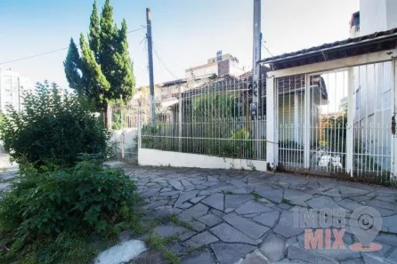 Lote/Terreno à venda, 346m² no Passo da Areia, Porto Alegre