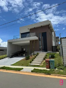 Casa de Condomínio com 3 Quartos à venda, 233m² no Jardins Porto, Senador Canedo