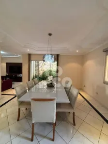 Casa com 3 Quartos à venda, 226m² no Santa Mônica, Uberlândia