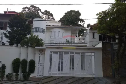 Sobrado com 4 Quartos à venda, 400m² no Vila Albertina, São Paulo