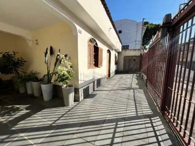 Casa com 3 Quartos à venda, 155m² no Santa Helena (Barreiro), Belo Horizonte
