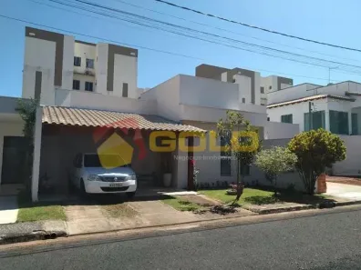 Casa de Condomínio com 4 Quartos à venda, 170m² no Jardim Holanda, Uberlândia