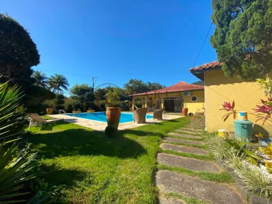 Casa com 5 Quartos à venda, 500m² no Guaiúba, Guarujá